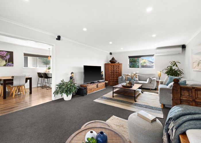  at 9 Hinton Road, Taradale, Napier