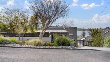  at 53 Ardern Avenue, Stanmore Bay, Whangaparaoa