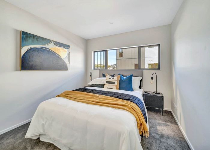  at  202/5 Dishys Road, Flat Bush, Manukau City, Auckland