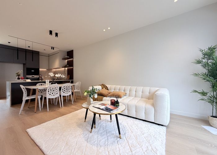  at 2-4/54 Boakes Road, Mount Wellington, Auckland City, Auckland