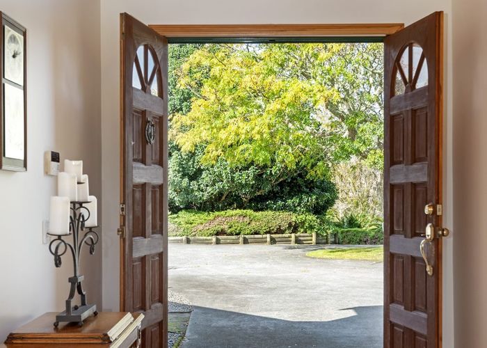  at 384 Clifton Road, Howick