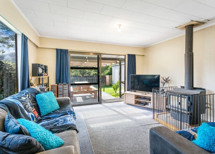  at 2/79 Gemstone Drive, Birchville, Upper Hutt