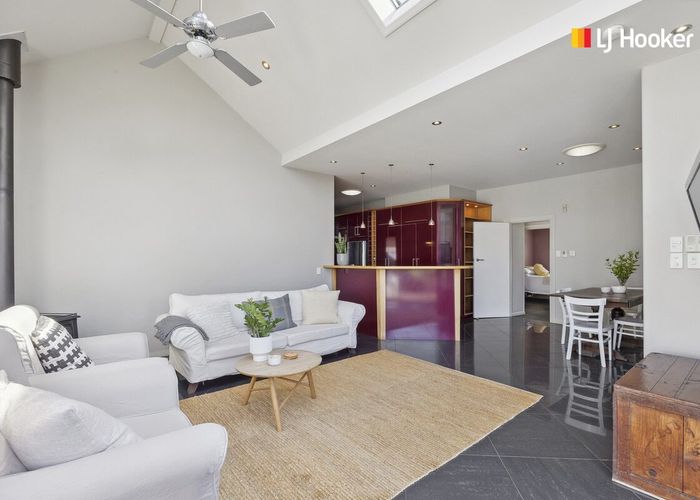  at 85 Hargest Crescent, Saint Clair, Dunedin, Otago