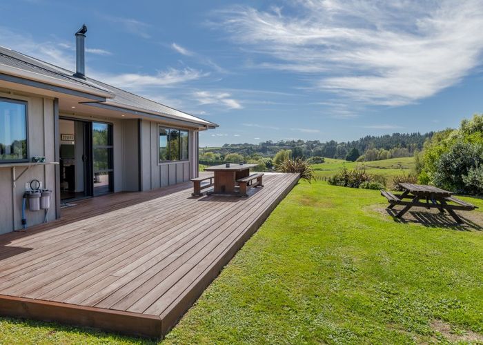  at 41 Serenity Lane, Koputaroa