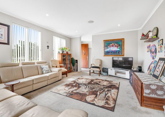  at 8 Hawaiian Parade, Arkles Bay, Rodney, Auckland