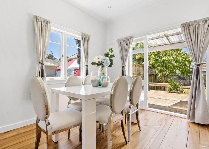  at 4 Aliford Avenue, One Tree Hill, Auckland