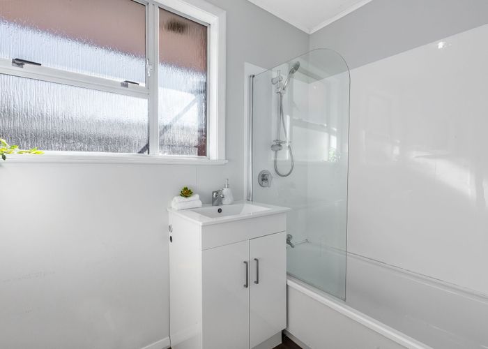  at 2/46 Wood Street, Wainuiomata, Lower Hutt, Wellington