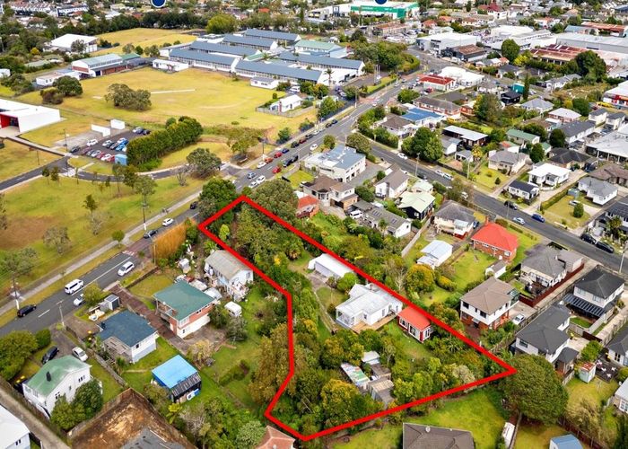  at 14 Archibald Road, Kelston, Auckland