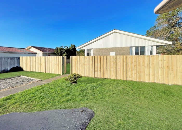  at 135a Pine Avenue, New Brighton, Christchurch City, Canterbury