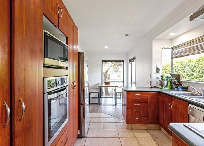  at 827C Heaphy Terrace, Claudelands, Hamilton