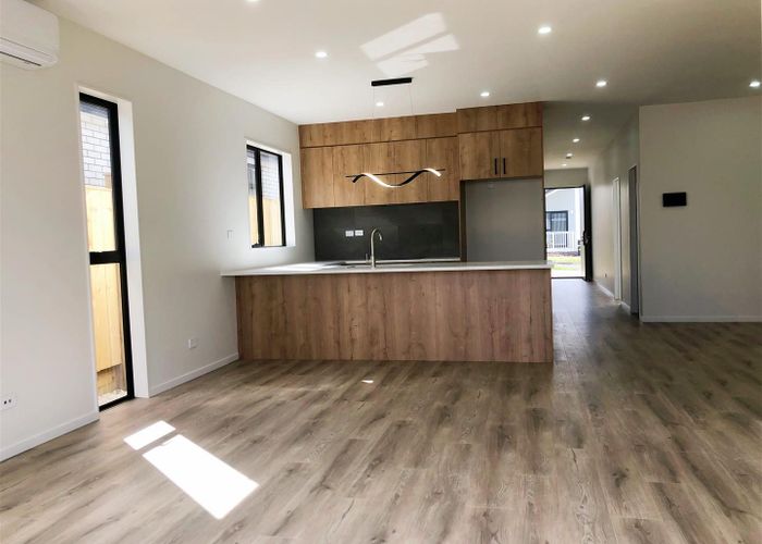  at 8 Enchantment Lane, Drury, Papakura, Auckland