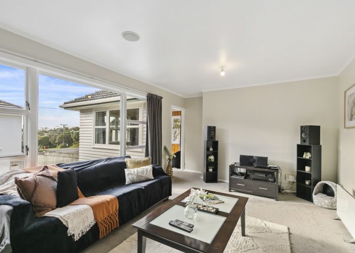  at 23 Larsen Crescent, Tawa, Wellington