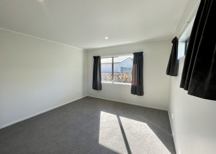  at 5a Francis Road, Paraparaumu Beach, Kapiti Coast, Wellington