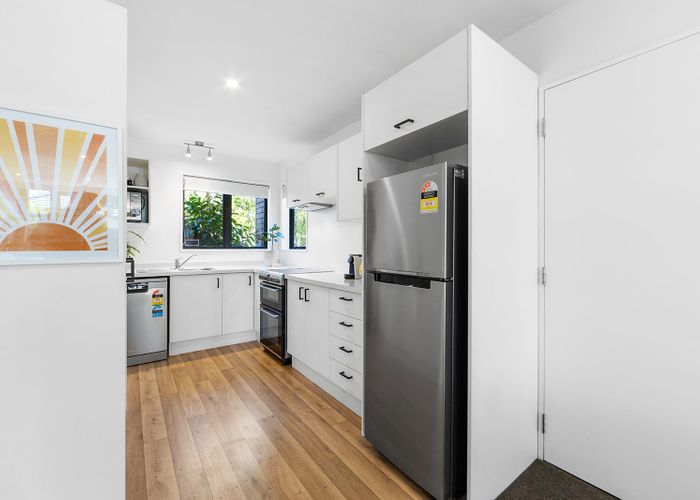  at 71b Mandeville Street, Riccarton, Christchurch City, Canterbury