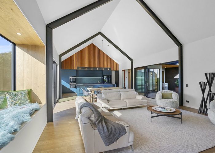  at 5 Hull Crescent, Lincoln, Lincoln