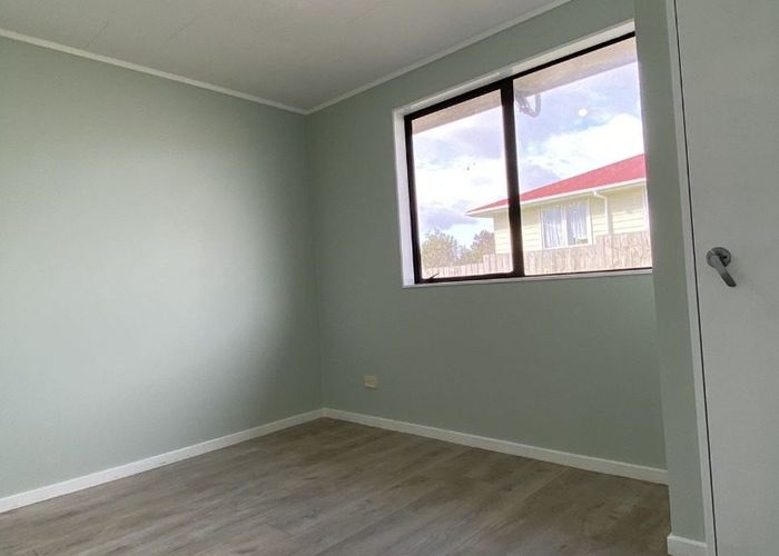  at 276 Bairds Road, Otara, Auckland
