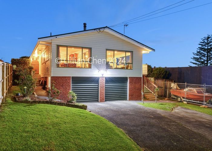  at 18 Gregory Place, Mount Roskill, Auckland