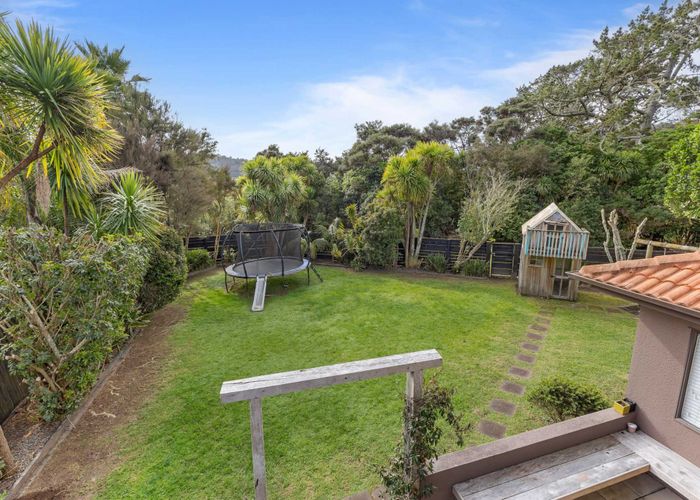  at 16 Monkton Close, Greenhithe, North Shore City, Auckland