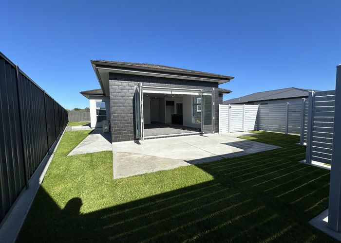  at 6 George Yee Place, Taradale, Napier