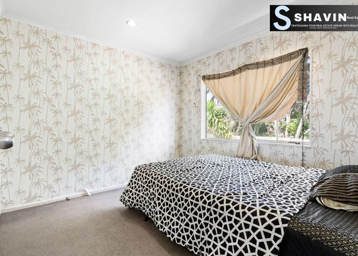  at 8 Dapple Place, Flat Bush, Manukau City, Auckland