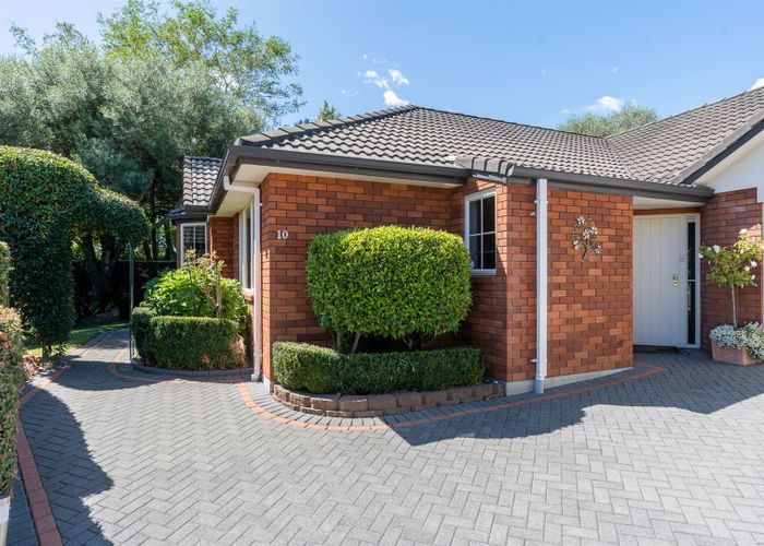  at 10 Ruby Court, Chartwell, Hamilton