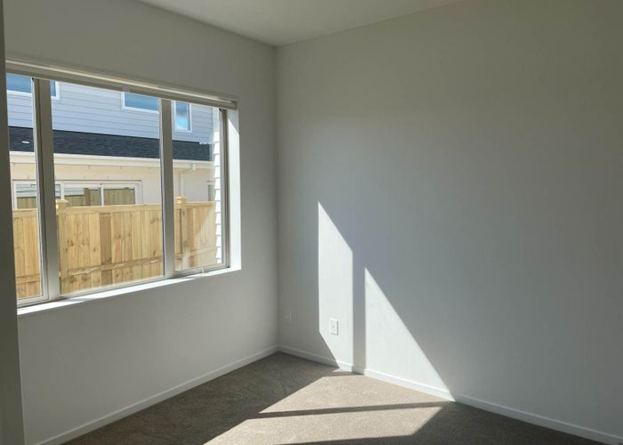  at 22 Davey Crescent, Orewa, Orewa