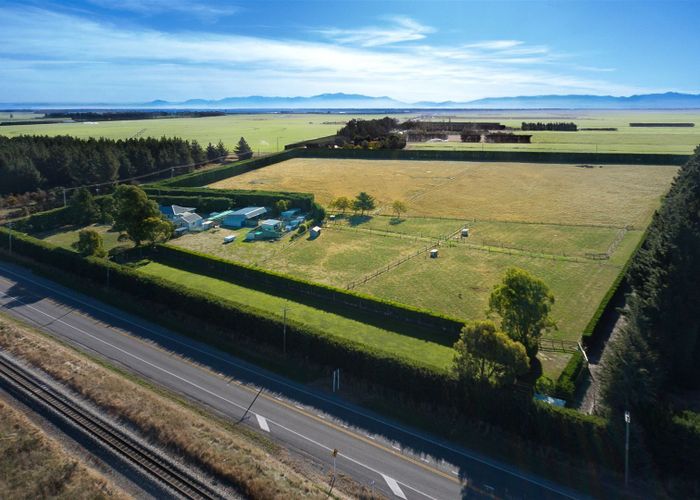  at 6 Sharlands Road, Rakaia