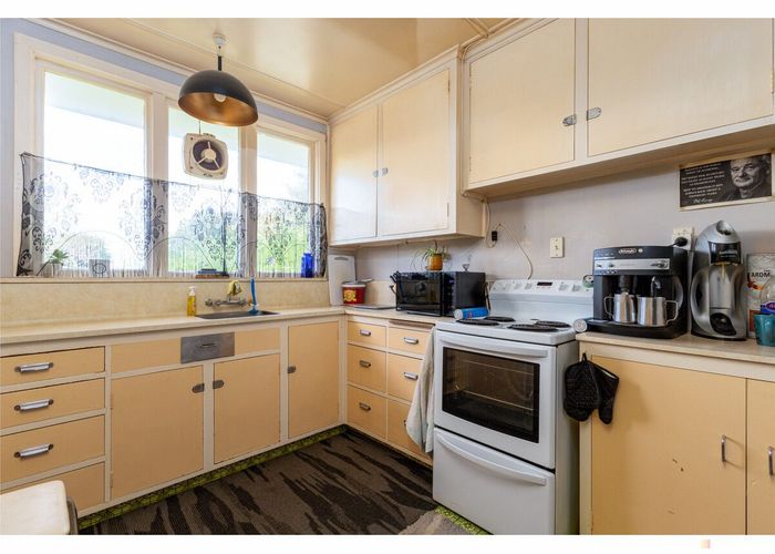  at 14 Waimate Highway, Saint Andrews, Waimate, Canterbury