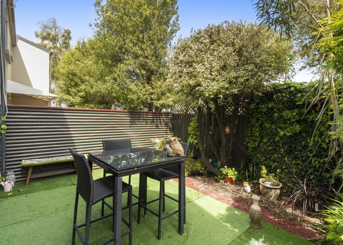  at 8/16 Derby Street, St. Albans, Christchurch City, Canterbury