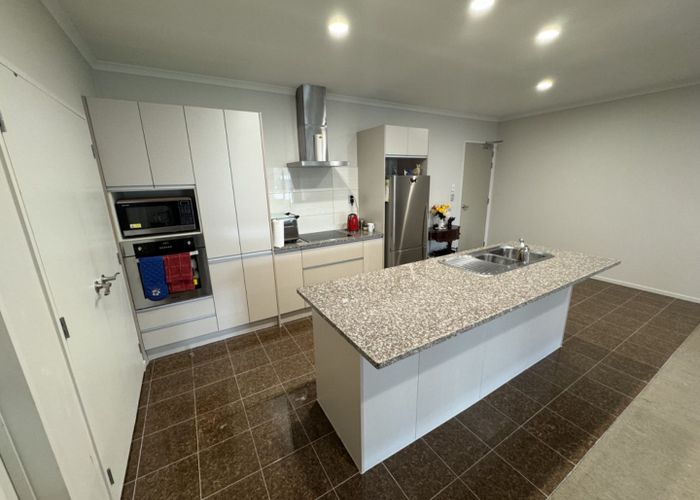  at 13A/132 Stancombe Road, Flat Bush, Manukau City, Auckland