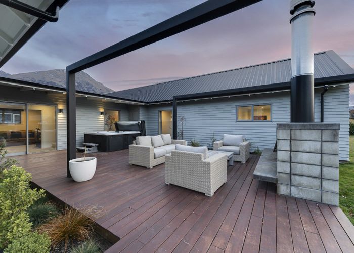  at 6 Quarry Place, Lake Hayes, Queenstown