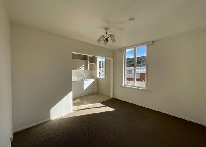  at 2/671 Mt Albert Road, Royal Oak, Auckland City, Auckland