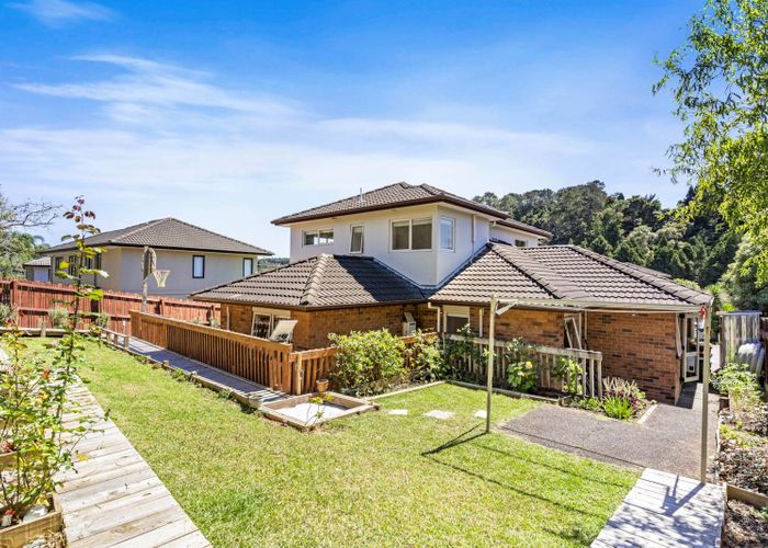  at 43 Kristin Lane, Albany, Auckland