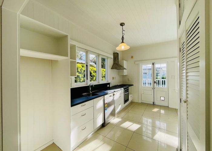  at 60 Aroha Avenue, Sandringham, Auckland City, Auckland