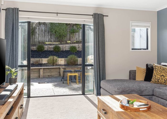  at 23 Candlestick Place, Albany, North Shore City, Auckland