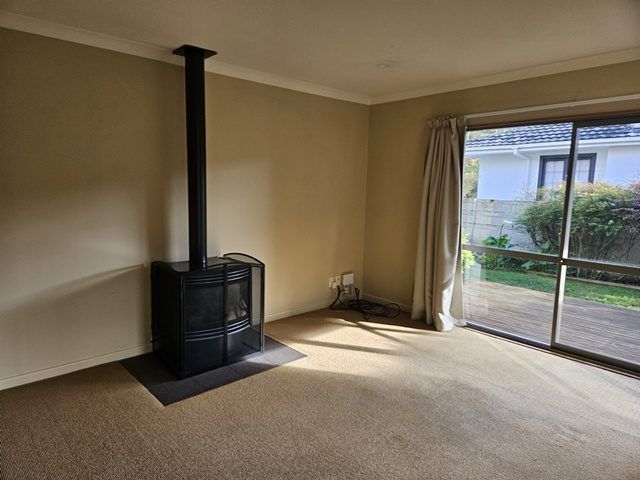  at 8b Karina Terrace, Roslyn, Palmerston North, Manawatu / Whanganui