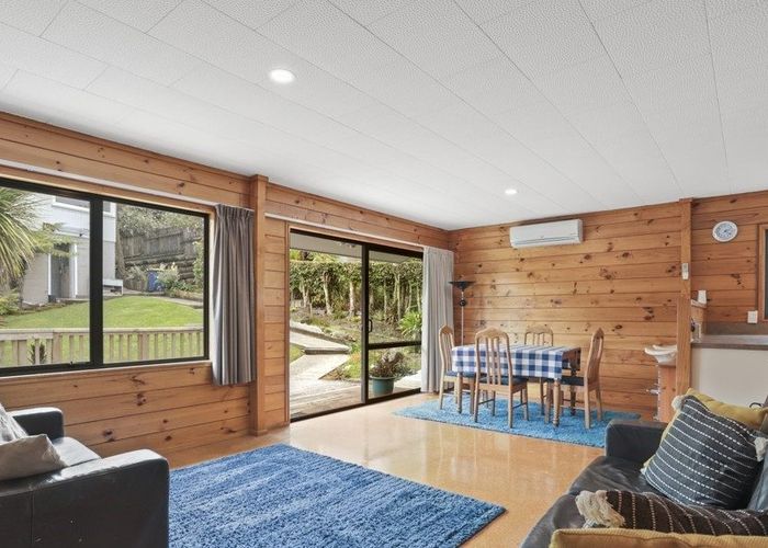 at 12B Highland Ave, Titirangi, Waitakere City, Auckland
