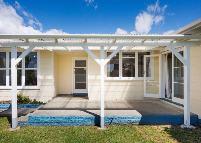  at 6 London Terrace, Awapuni, Palmerston North, Manawatu / Whanganui