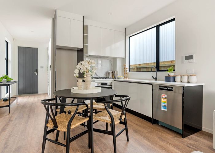  at 141D Rangatira Road, Beach Haven, Auckland