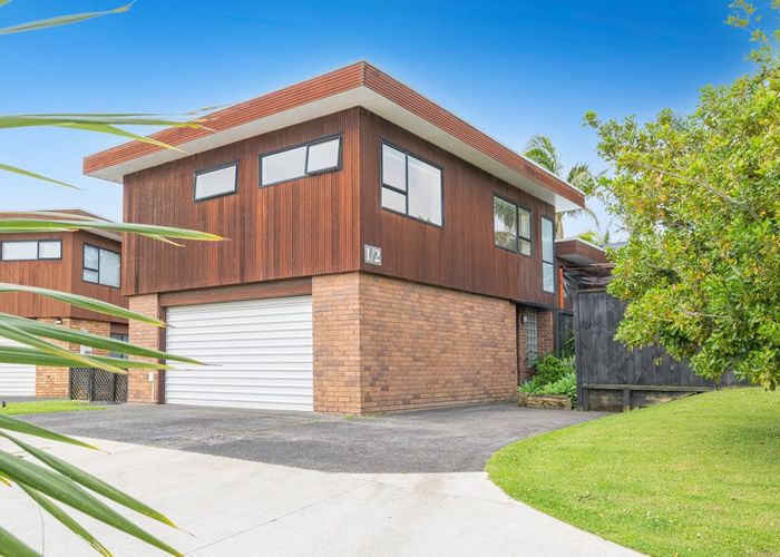  at 1/2 Carl Place, Unsworth Heights, Auckland