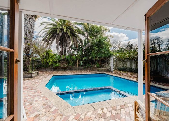  at 8 Riro Street, Hamilton East, Hamilton, Waikato