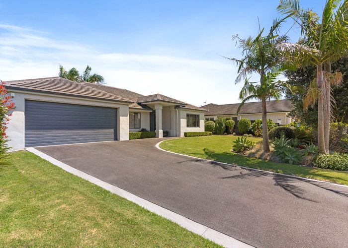  at 16 Kokomo Key, Papamoa Beach, Papamoa