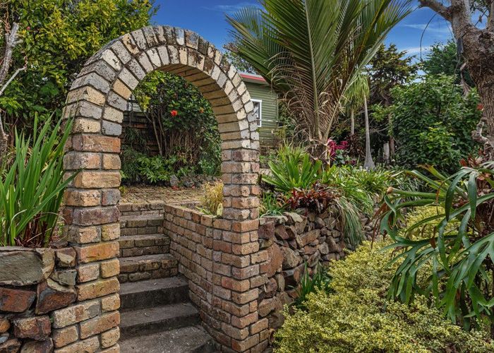  at 4 Division Street, Matata, Matatā