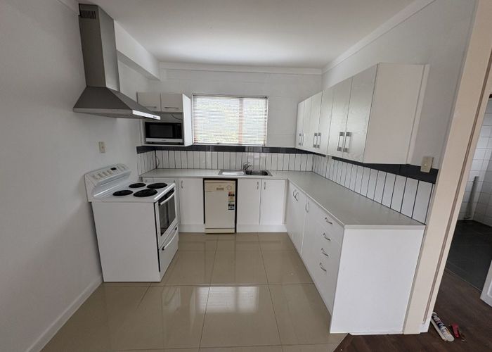  at 12A Stredwick Drive, Torbay, North Shore City, Auckland