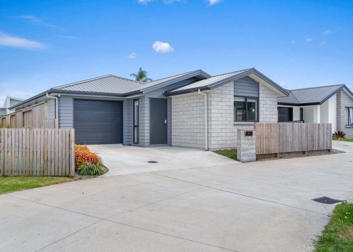  at 1 Holstein Way, Papamoa, Papamoa
