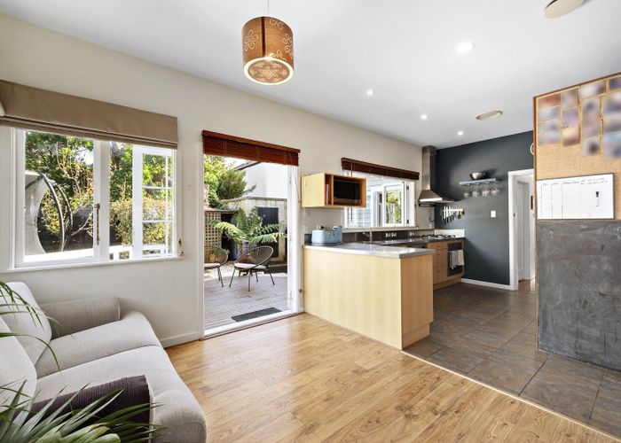  at 3 Ngaio Street, Eastbourne, Lower Hutt, Wellington