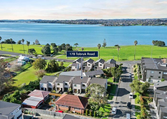  at 17B Tobruk Road, Panmure, Auckland