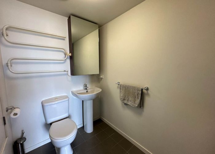  at 2j/3 Keystone Avenue, Mount Roskill, Auckland City, Auckland