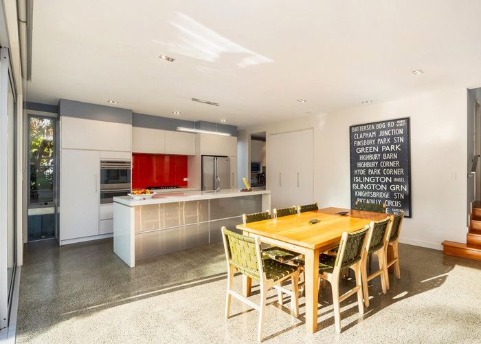  at 3 Fergusson Avenue, Sandringham, Auckland