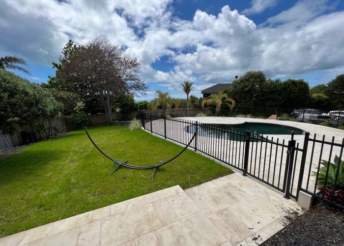  at 1/95 Braemar Road, Castor Bay, Auckland